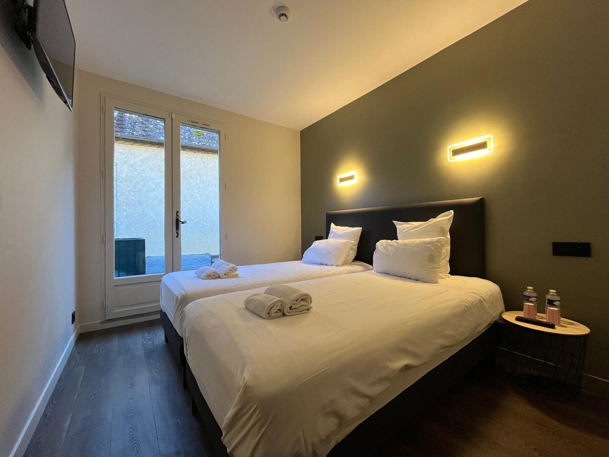 Hotel Du Chateau - Beynac Et Cazenac Экстерьер фото